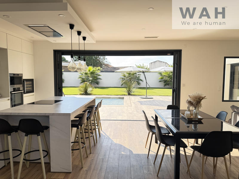 Villa - 155 m² - 6 pièces