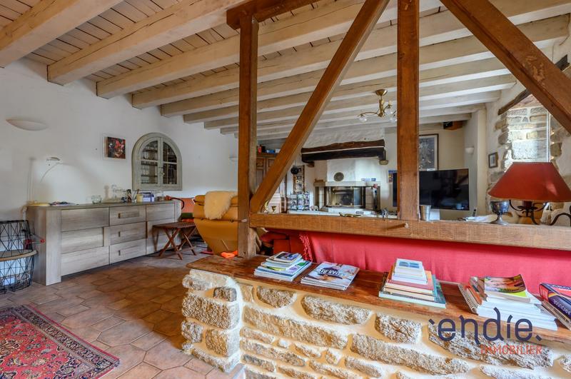 Maison - 352 m² - 13 pièces