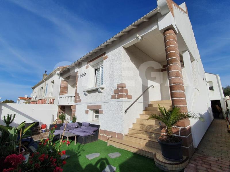 Maison - 112 m² - 4 pièces