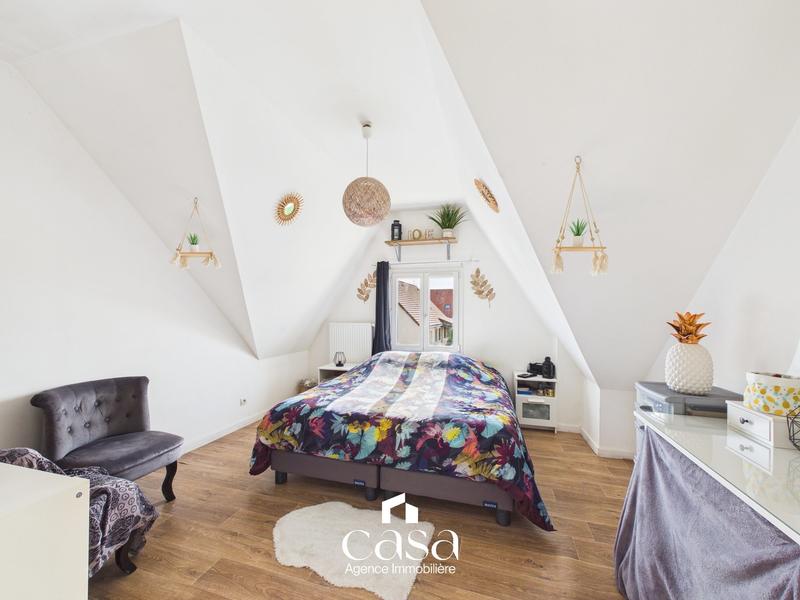 Maison - 81 m² - 5 pièces