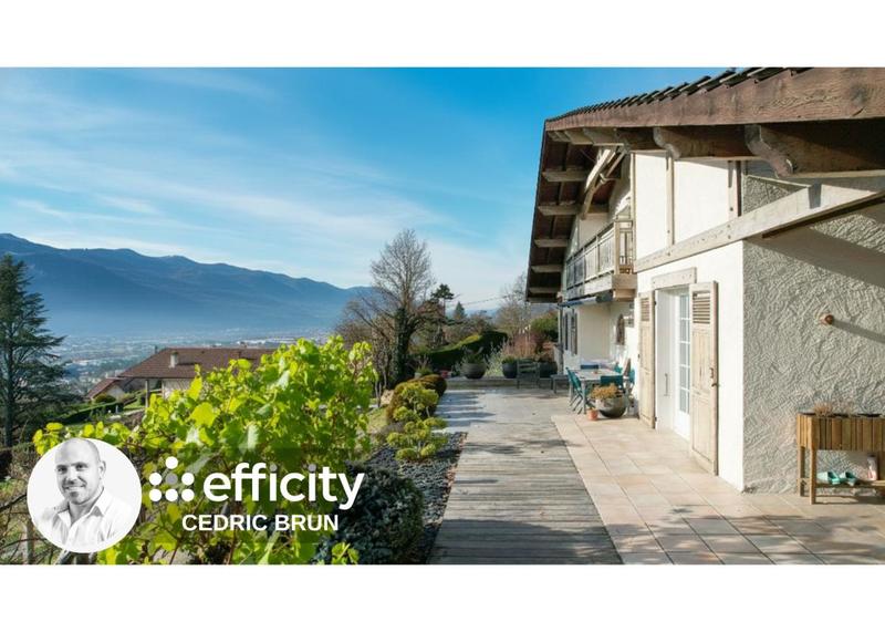 Villa - 337 m² - 10 pièces