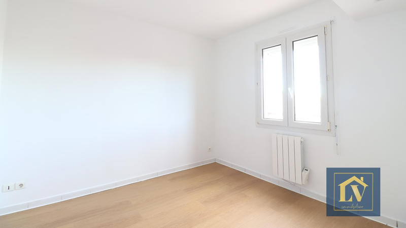 Appartement - 96 m² - 5 pièces