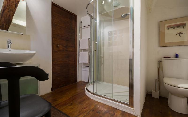 Propriété - 335 m² - 10 pièces