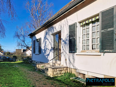 Maison - 140 m² - 5 pièces