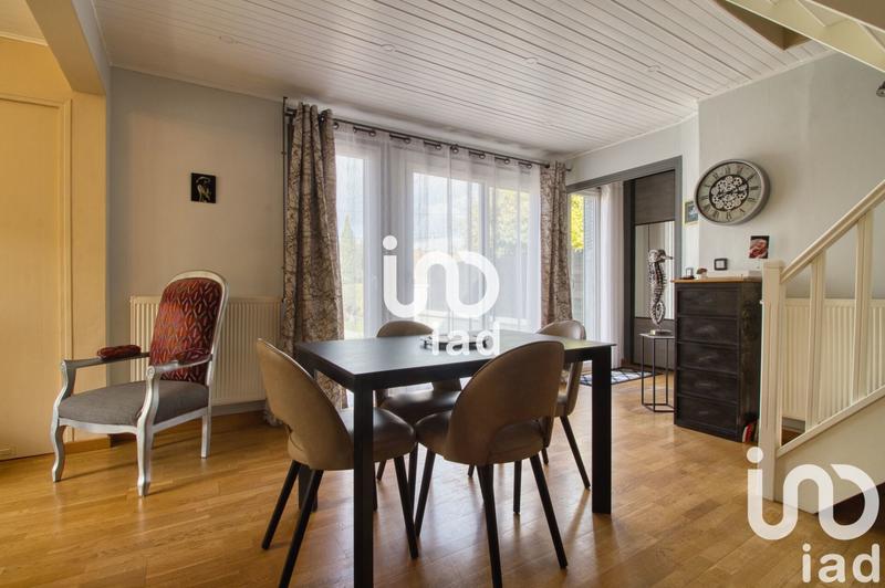 Maison - 100 m² - 5 pièces