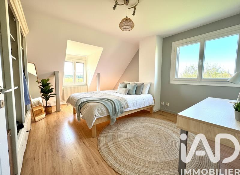 Maison - 175 m² - 6 pièces