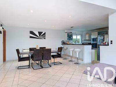 Maison - 113 m² - 5 pièces