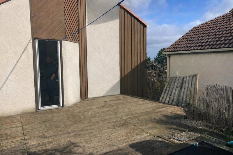 Maison - 98 m² - 5 pièces