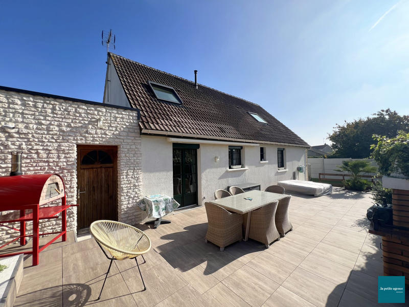 Maison - 151 m² - 5 pièces