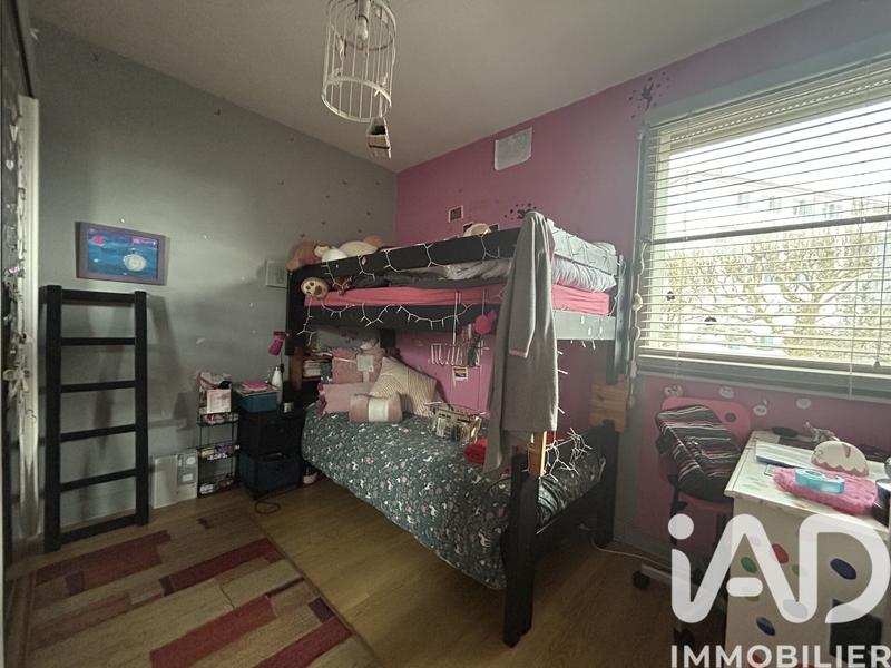 Maison - 110 m² - 8 pièces