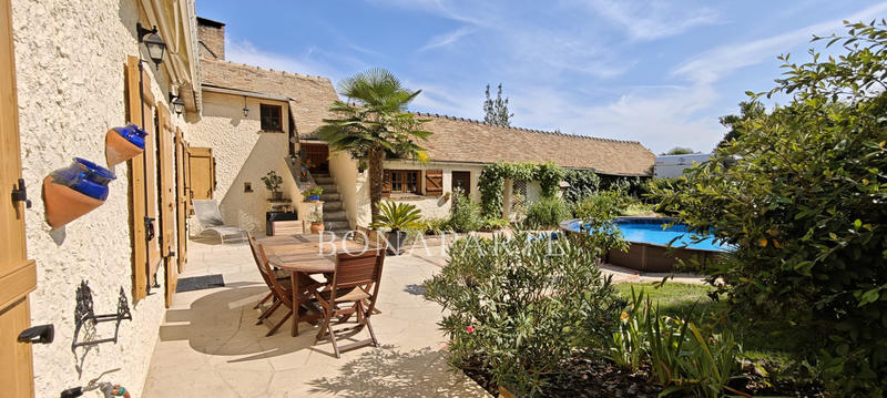 Maison - 147 m² - 6 pièces