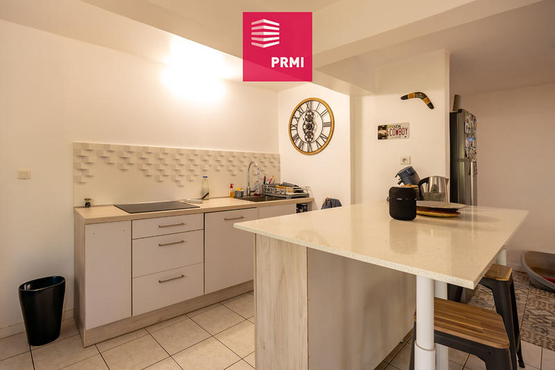 Maison - 213 m² - 8 pièces