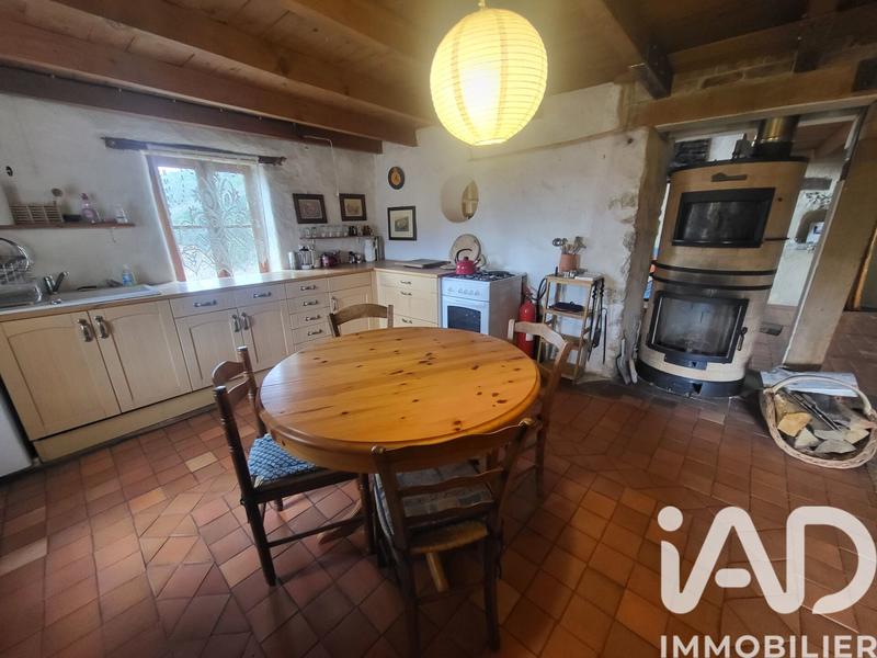 Maison - 227 m² - 7 pièces