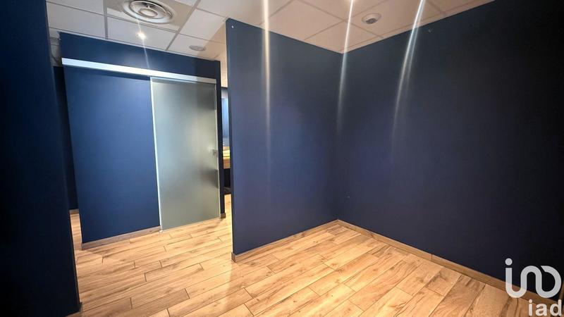 Local commercial - 136 m²