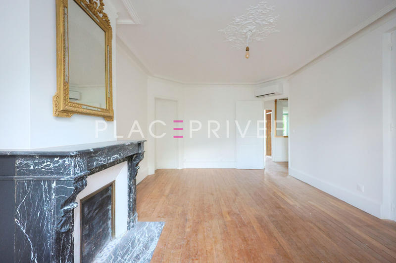 Appartement - 130 m² - 5 pièces