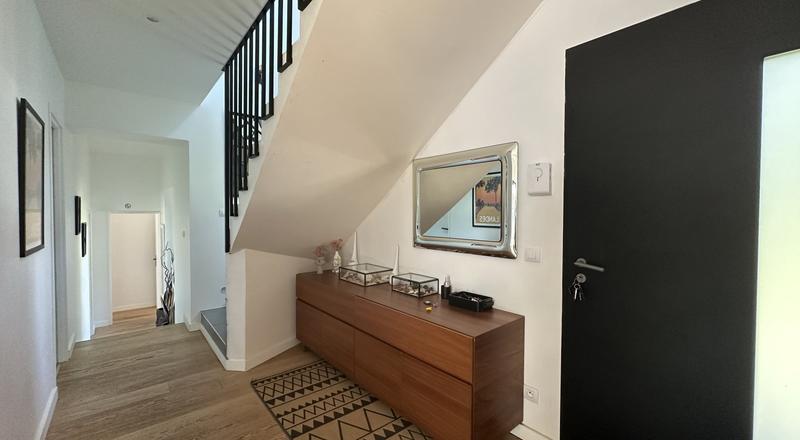 Maison d'architecte - 180 m² - 6 pièces