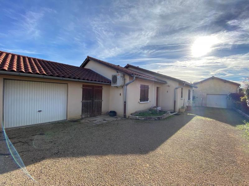 Maison - 93 m² - 4 pièces