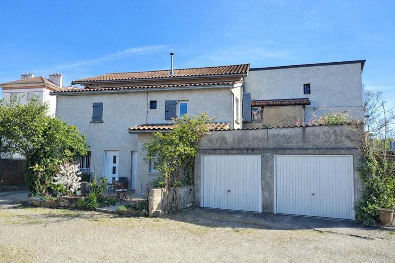 Maison - 160 m² - 6 pièces