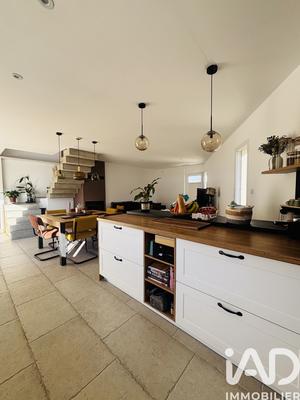 Maison - 107 m² - 5 pièces