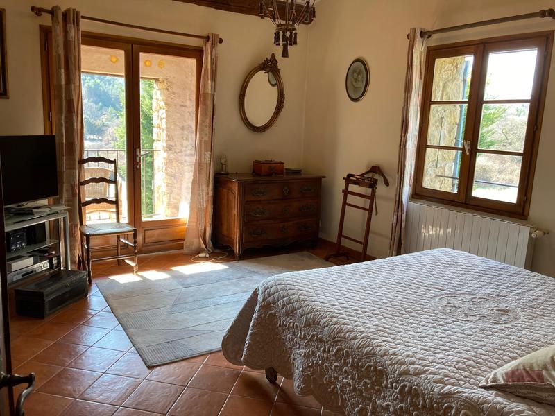 Maison - 259 m² - 6 pièces