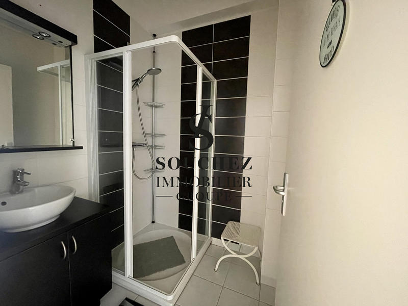 Appartement - 120 m² - 7 pièces