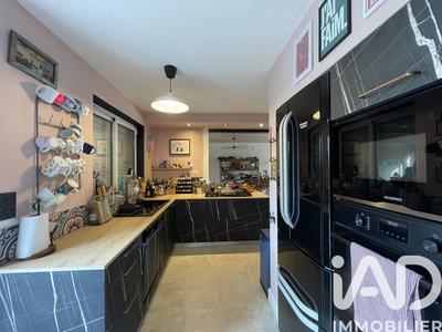 Maison de ville - 94 m² - 4 pièces