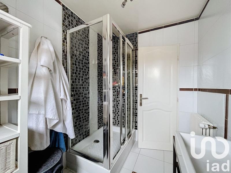 Maison - 153 m² - 8 pièces