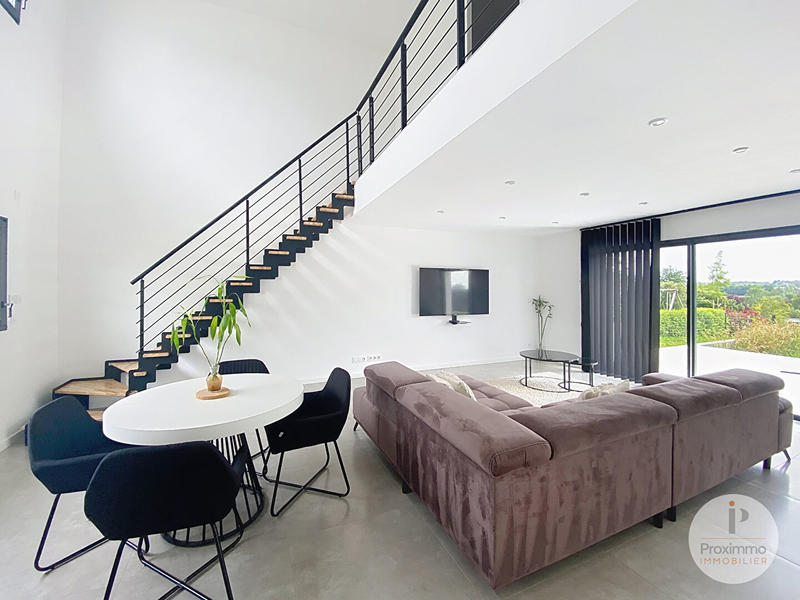 Maison - 128 m² - 5 pièces