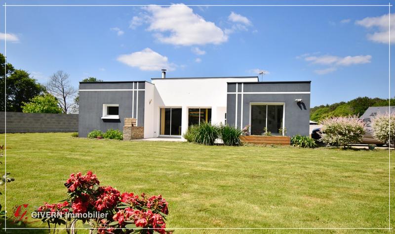 Maison - 99 m² - 5 pièces