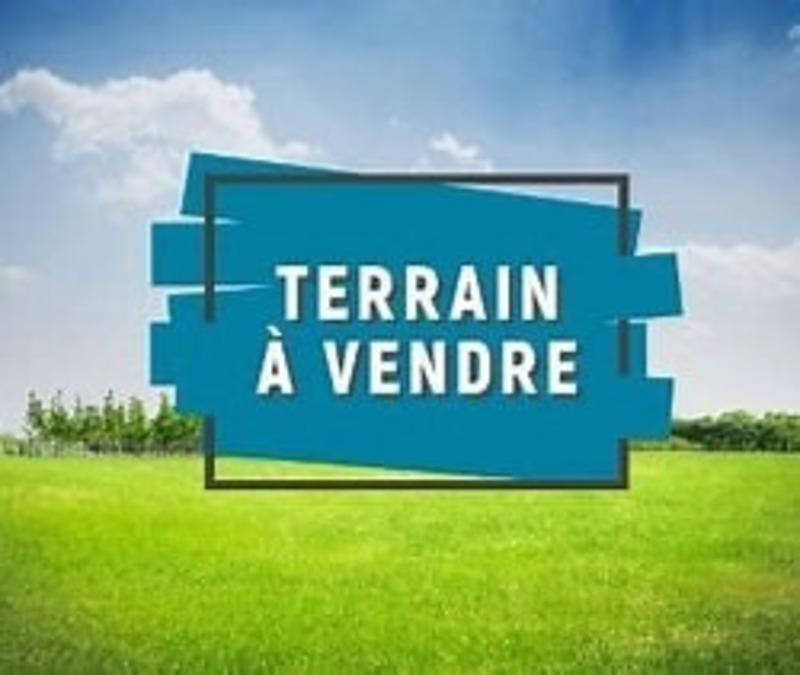 Terrain constructible - 3 500 m²