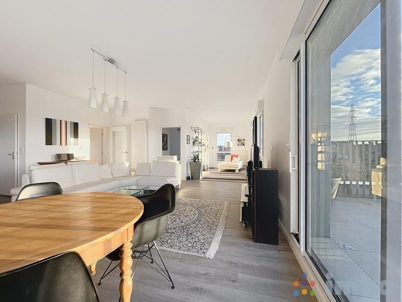 Appartement - 107 m² - 3 pièces