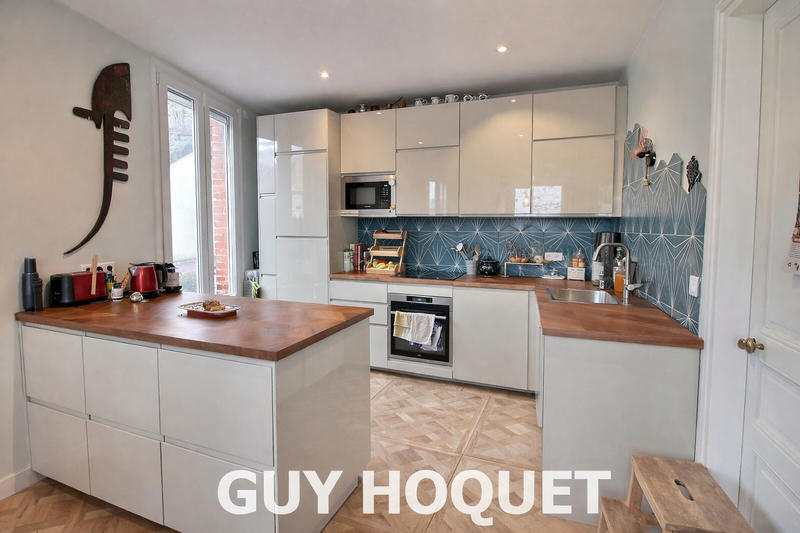 Maison - 176 m² - 6 pièces