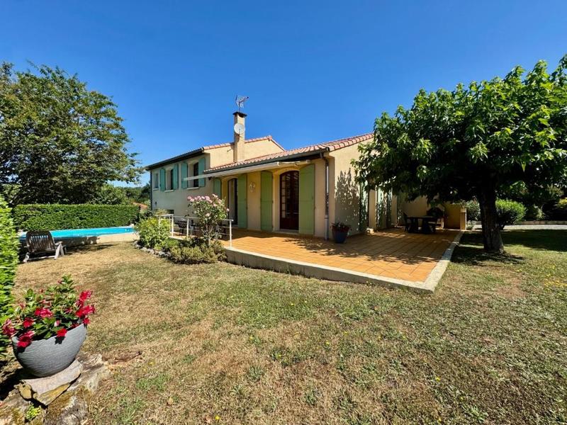 Maison - 114 m² - 5 pièces