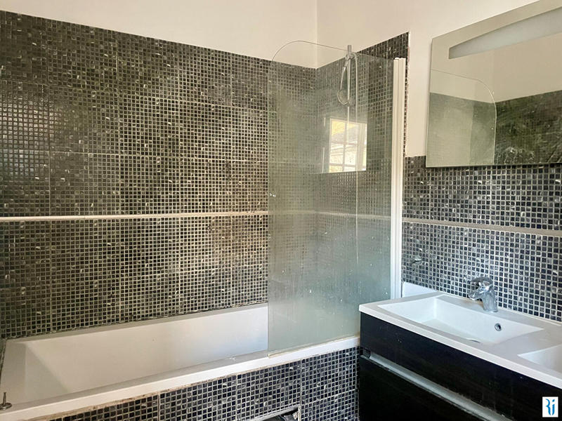 Appartement - 103 m² - 4 pièces