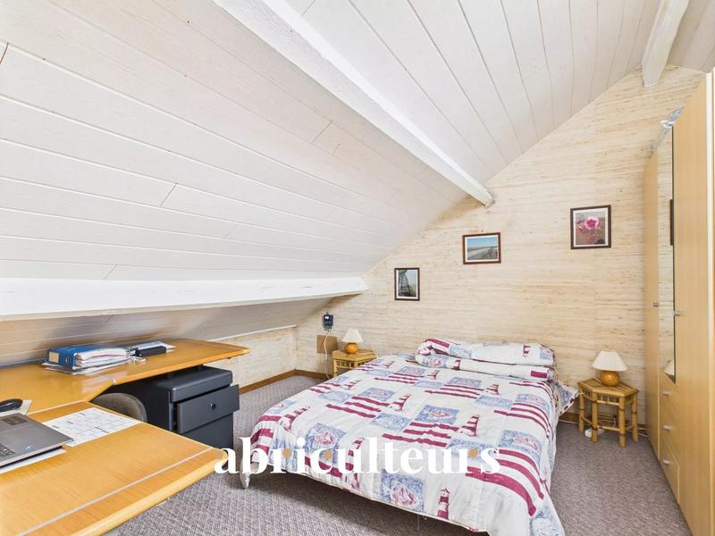 Maison - 186 m² - 6 pièces