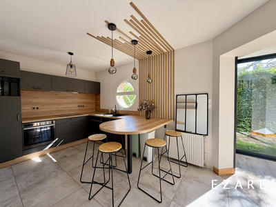 Maison - 165 m² - 7 pièces