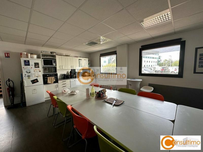 Bureau - 280 m²