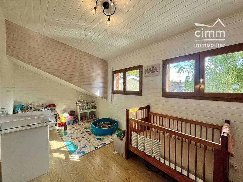 Maison - 91 m² - 5 pièces