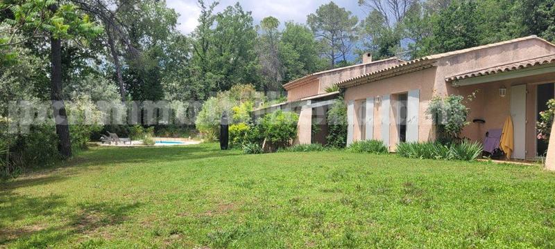 Maison traditionnelle - 152 m² - 6 pièces