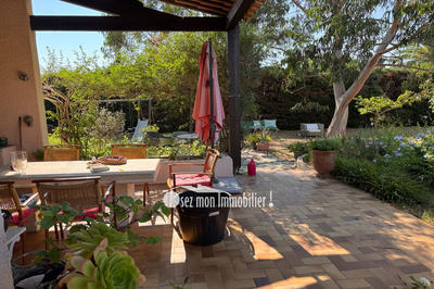 Villa - 270 m² - 7 pièces