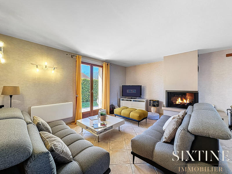 Maison - 137 m² - 1 pièce