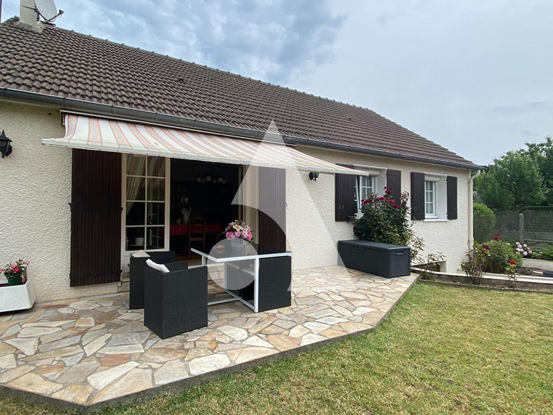 Maison - 94 m² - 5 pièces