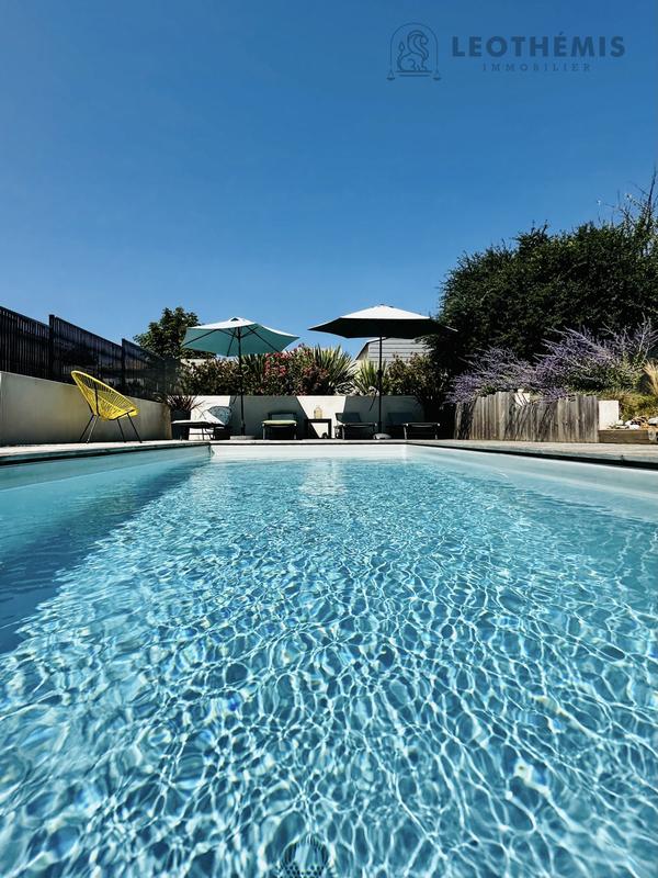 Maison contemporaine - 99 m² - 5 pièces