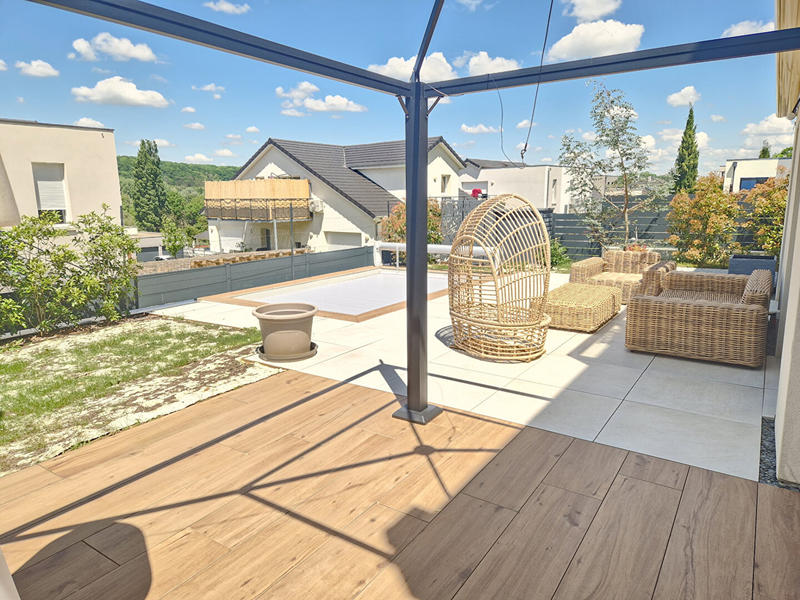 Maison - 160 m² - 6 pièces