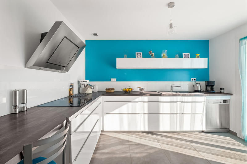 Maison - 215 m² - 6 pièces