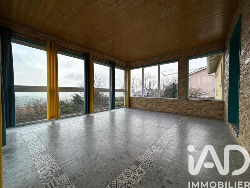 Maison - 141 m² - 6 pièces