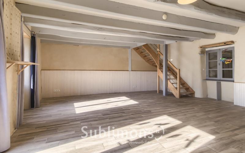 Maison - 85 m² - 5 pièces