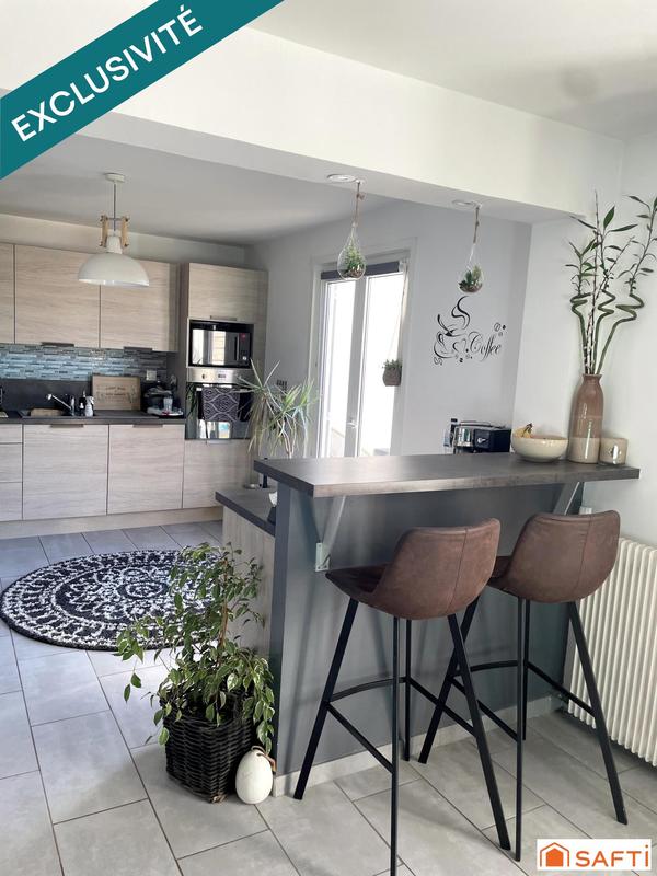 Maison - 88 m² - 4 pièces