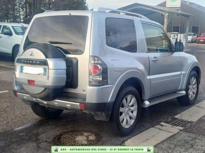 Mitsubishi Pajero Court III (2) 3.2 Di-D 170ch Bva Intense 3p