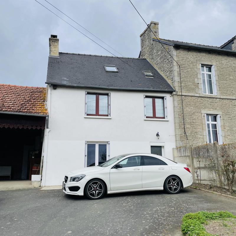 Maison ancienne - 77 m² - 11 pièces